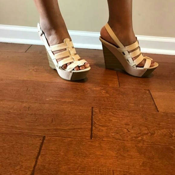 BCBGENERATION SANDALS - Picture 6 of 6